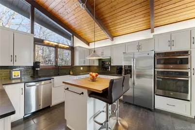 4 McGuire Lane, Croton on Hudson, NY 10567 - Photo 9