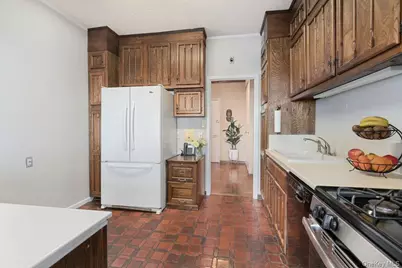 16 Rockledge Avenue #5K-1, Ossining, NY 10510 - Photo 13