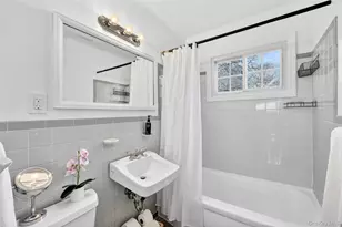 606 Washington Ave, Pleasantville, NY 10570 - Photo 19