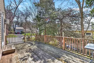 606 Washington Ave, Pleasantville, NY 10570 - Photo 25