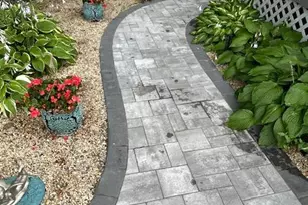 19 Hallock Ct, Miller Place, NY 11764 - Photo 5