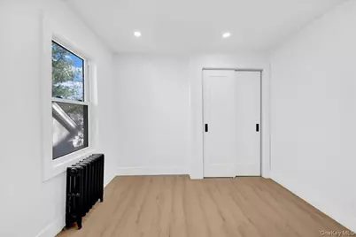 20 Mersereau Avenue, Mount Vernon, NY 10553 - Photo 19