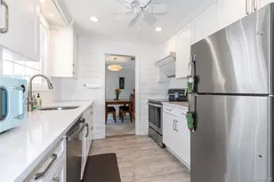 30 Highland Pl, Great Neck, NY 11020 - Photo 7