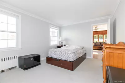 30 Highland Place, Great Neck, NY 11020 - Photo 15