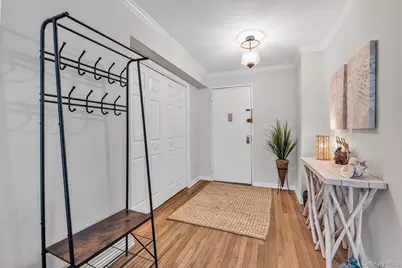 840 Shore Road #5M, Long Beach, NY 11561 - Photo 3