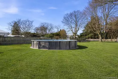 101 Spruce Avenue, Bethpage, NY 11714 - Photo 35