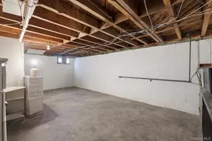 101 Spruce Ave, Bethpage, NY 11714 - Photo 33