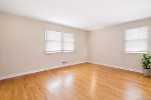 163-18 97th St, Howard Beach, NY 11414 - Photo 3