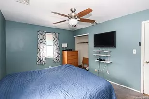 6 Oakdale Ave, Selden, NY 11784 - Photo 13