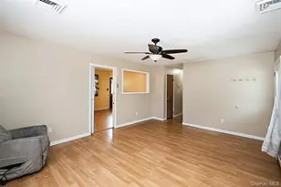 6 Oakdale Ave, Selden, NY 11784 - Photo 7