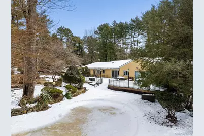 10 Dorchester Drive, Muttontown, NY 11545 - Photo 5