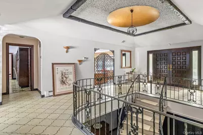 10 Dorchester Drive, Muttontown, NY 11545 - Photo 7