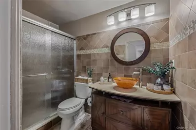 10-10 166th Street #4A, Whitestone, NY 11357 - Photo 13