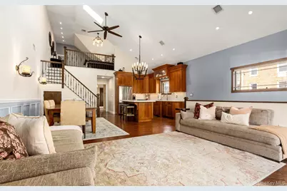 847 E Broadway, Long Beach, NY 11561 - Photo 17