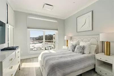 100 Garvies Point Road #1324, Glen Cove, NY 11542 - Photo 13