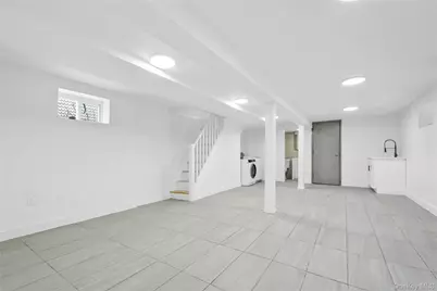 12214 191st Street, Springfield Gardens, NY 11413 - Photo 41