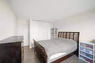 75-34 Bell Blvd, Bayside, NY 11364 - Photo 15