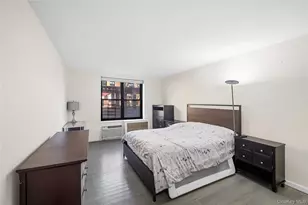 75-34 Bell Blvd, Bayside, NY 11364 - Photo 17