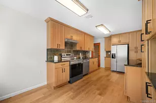 2716 Hewlett Ave, Merrick, NY 11566 - Photo 15