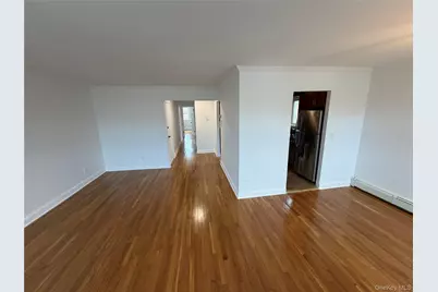 144-50 25th Road, Flushing, NY 11354 - Photo 7