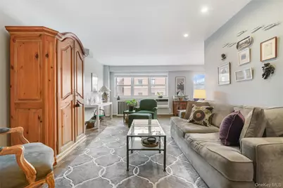 33 Barker Avenue #7B, White Plains, NY 10601 - Photo 3