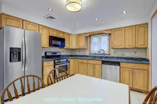 98 Union Pl, Lynbrook, NY 11563 - Photo 9