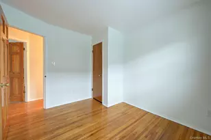 98 Union Pl, Lynbrook, NY 11563 - Photo 13