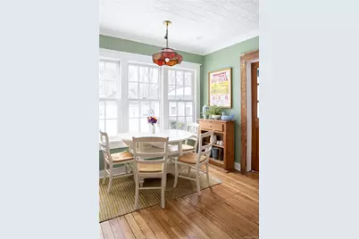 134 6th Street, Greenport, NY 11944 - Photo 3