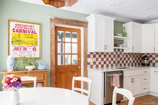 134 6th St, Greenport, NY 11944 - Photo 5