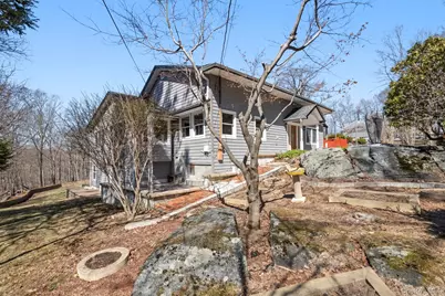 21 Jackson Road, Mahopac, NY 10541 - Photo 3