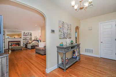 4 Brentwood Avenue, New York, NY 10301 - Photo 5