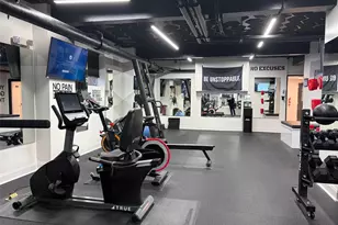 210 Pelham Rd, New Rochelle, NY 10805 - Photo 11