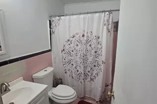 506 Froehlich Pl, Elmont, NY 11003 - Photo 7