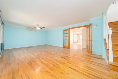 8716 Palo Alto Street, Hollis, NY 11423 - Photo 3