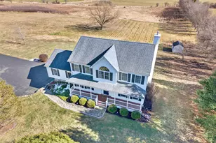 127 Egbertson Rd, Campbell Hall, NY 10916 - Photo 3