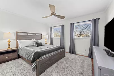 193 Glen Summer Road, Holbrook, NY 11741 - Photo 21