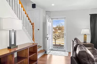 193 Glen Summer Road, Holbrook, NY 11741 - Photo 5