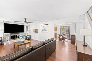 193 Glen Summer Rd, Holbrook, NY 11741 - Photo 7