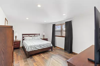 193 Glen Summer Road, Holbrook, NY 11741 - Photo 29