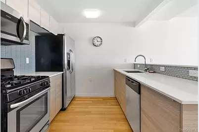 9116 Shore Front Parkway #5H, Rockaway Beach, NY 11693 - Photo 3