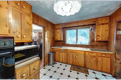 36 E 12th Street, Huntington Station, NY 11746 - Photo 7