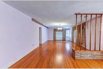 36 E 12th Street, Huntington Station, NY 11746 - Photo 5