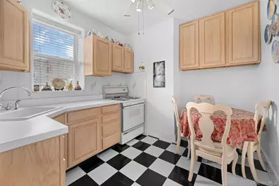 31-72 44th Street, Astoria, NY 11103 - Photo 5