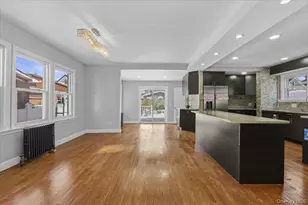 109-73 200th St, Saint Albans, NY 11412 - Photo 11