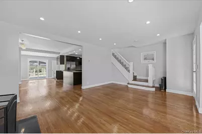 10973 200th Street, Saint Albans, NY 11412 - Photo 5