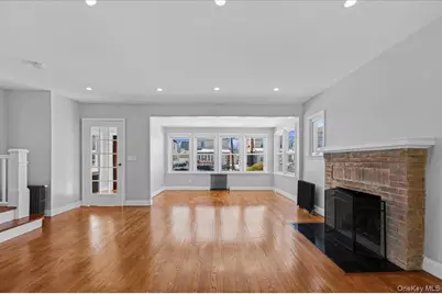 10973 200th Street, Saint Albans, NY 11412 - Photo 9