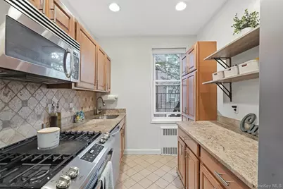 101 Old Mamaroneck Road #1c5, White Plains, NY 10605 - Photo 11