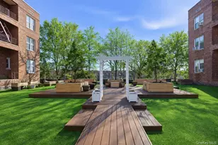 101 Old Mamaroneck Rd, White Plains, NY 10605 - Photo 23