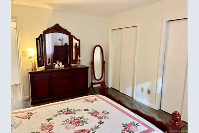 9 Willow Ct #9, Selden, NY 11784 - Photo 15