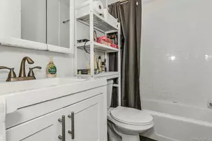 2 Bay Club, Bayside, NY 11360 - Photo 17